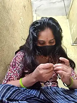 Snapshot of Hi_Radhika chatting on September 11, 2:06 pm Hi Radhika online show from September 11, 2:06 pm