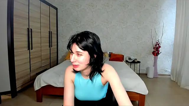 JulisSweet online show from December 21, 8:07 am