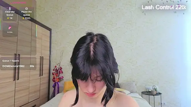 JulisSweet online show from May 9, 7:02 am