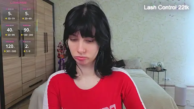 JulisSweet online show from May 15, 7:04 am