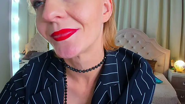 SquirtyAlisa online show from February 11, 5:18 pm