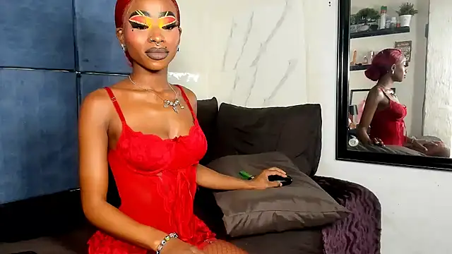Ebonydollxx online show from April 28, 7:52 pm