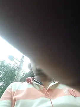 Snapshot of ind_hero chatting on October 7, 10:56 am ind hero online show from October 7, 10:56 am