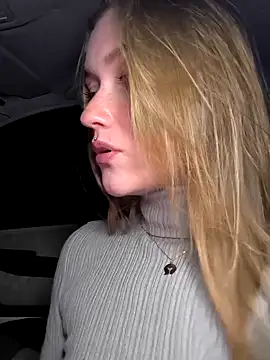 Goldloeckchen159 online show from December 4, 9:23 pm