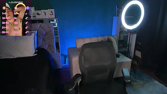 Brat  online show from October 4, 5:22 pm