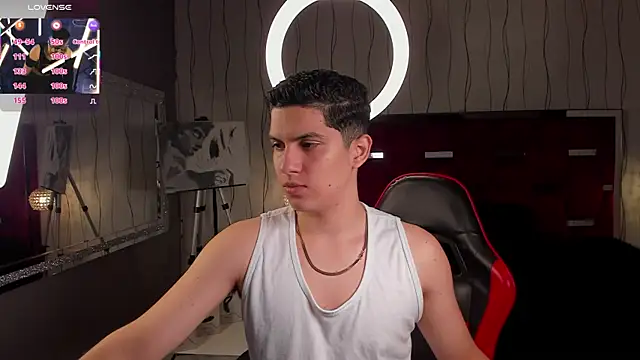 Snapshot of Brat_ chatting on January 10, 10:03 pm Brat online show from January 10, 10:03 pm