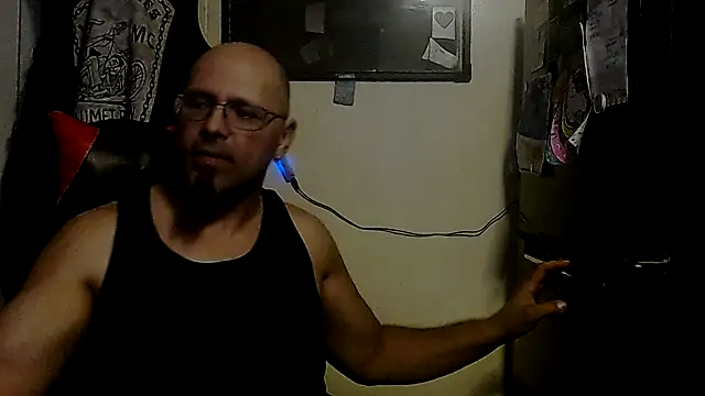 KrazyLegz online show from September 22, 2:35 am