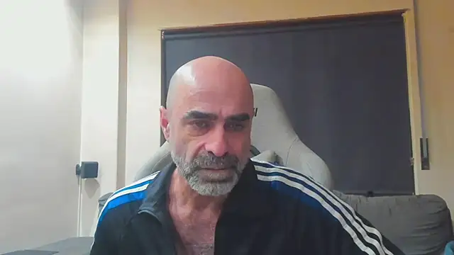 Snapshot of Bicopflirt chatting on March 14, 6:35 pm Bicopflirt online show from March 14, 6:35 pm