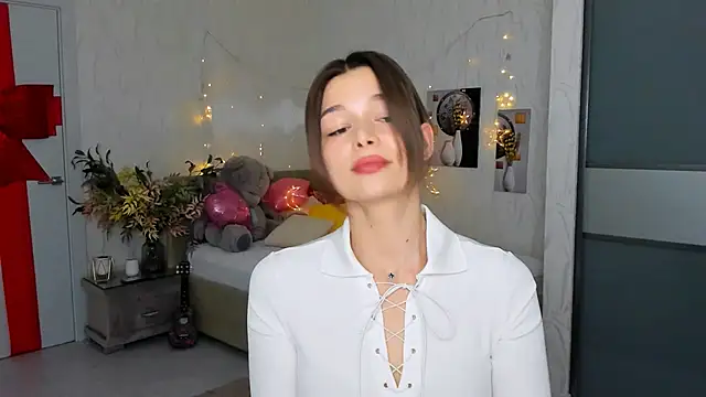 ContinentOfTranquility online show from March 17, 1:29 pm