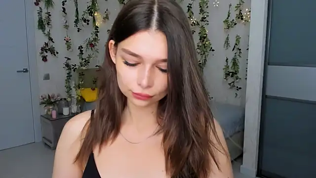 ContinentOfTranquility online show from September 23, 1:08 am