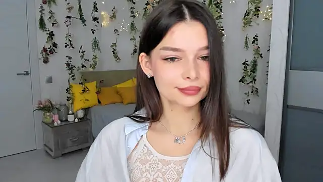 ContinentOfTranquility online show from November 5, 1:16 am