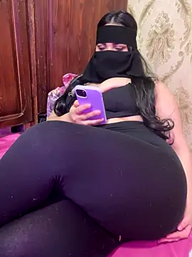 Snapshot of AMBER_SEXY99 chatting on December 5, 5:48 am AMBER SEXY99 online show from December 5, 5:48 am