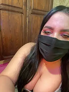 Snapshot of AMBER_SEXY99 chatting on December 13, 5:05 am AMBER SEXY99 online show from December 13, 5:05 am