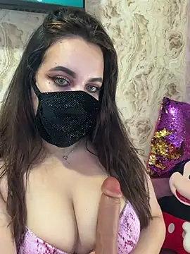 Snapshot of AMBER_SEXY99 chatting on February 7, 9:05 am AMBER SEXY99 online show from February 7, 9:05 am