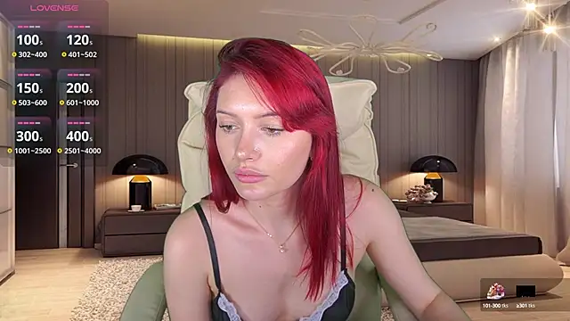 Snapshot of MilaSecrett chatting on January 16, 1:47 pm MilaSecrett online show from January 16, 1:47 pm
