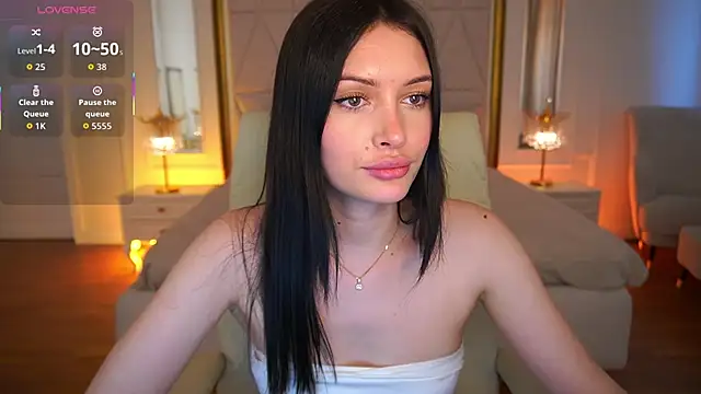 MilaSecrett online show from May 16, 1:10 pm