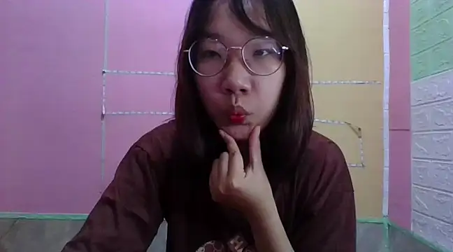 Snapshot of Nanoko chatting on February 1, 11:43 am Nanoko online show from February 1, 11:43 am