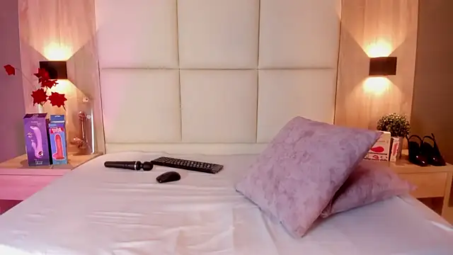 bella1207 online show from March 14, 7:19 pm