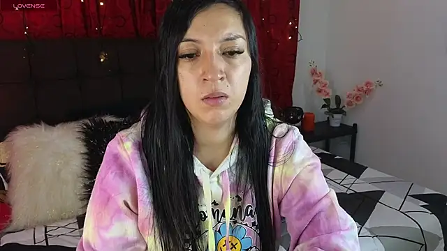 Snapshot of Majuu__ chatting on October 2, 11:28 am Majuu online show from October 2, 11:28 am