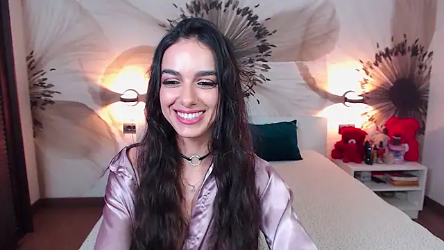 KatherineBisou online show from September 23, 6:33 pm