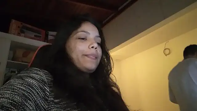 Snapshot of bombomepimenta chatting on November 11, 3:28 am bombomepimenta online show from November 11, 3:28 am