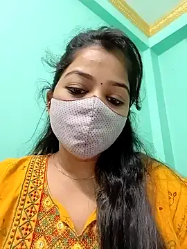 Monalisa Singh online show from December 4, 5:44 pm