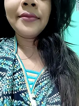 Monalisa Singh online show from December 7, 2:24 pm