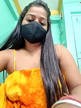 Monalisa Singh online show from October 17, 6:10 pm