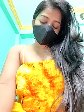 Monalisa Singh online show from November 24, 6:07 pm