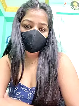 Snapshot of Monalisa_Singh chatting on February 22, 5:55 pm Monalisa Singh online show from February 22, 5:55 pm