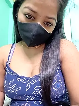 Snapshot of Monalisa_Singh chatting on February 28, 5:47 pm Monalisa Singh online show from February 28, 5:47 pm