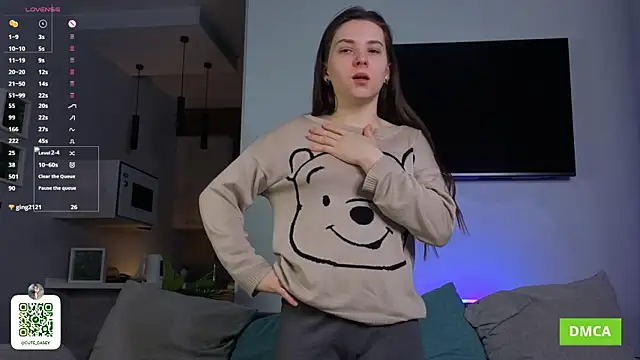 DonnaBurkee online show from February 23, 4:43 am