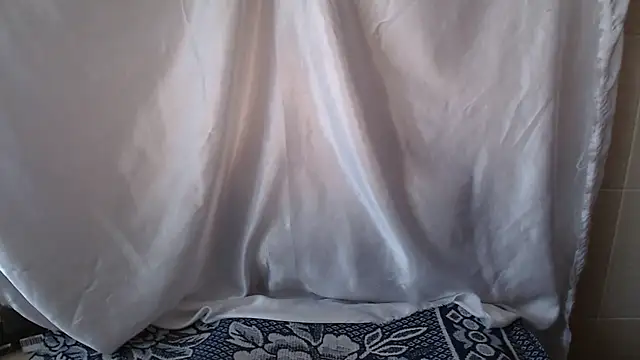 Burberrry  online show from May 15, 3:24 am