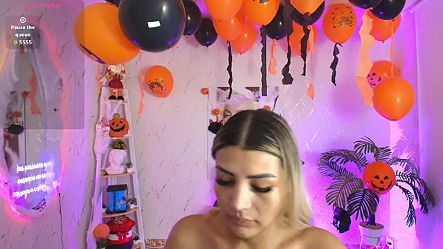 SALOOMEE   online show from October 18, 9:21 am