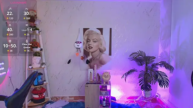 Snapshot of SALOOMEE__ chatting on February 17, 11:18 am SALOOMEE online show from February 17, 11:18 am