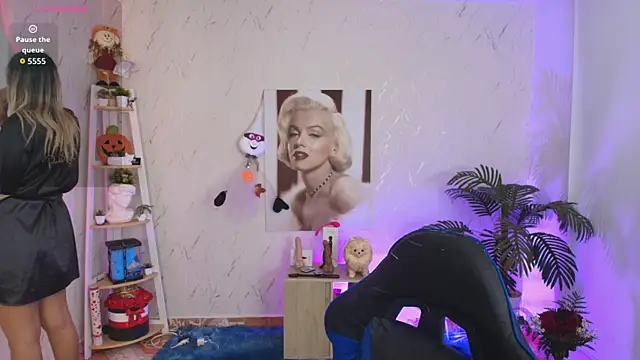 Snapshot of SALOOMEE__ chatting on February 20, 10:27 am SALOOMEE online show from February 20, 10:27 am