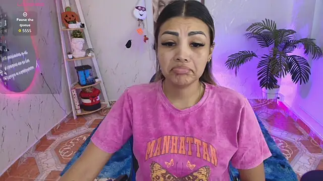 Snapshot of SALOOMEE__ chatting on February 22, 2:26 pm SALOOMEE online show from February 22, 2:26 pm