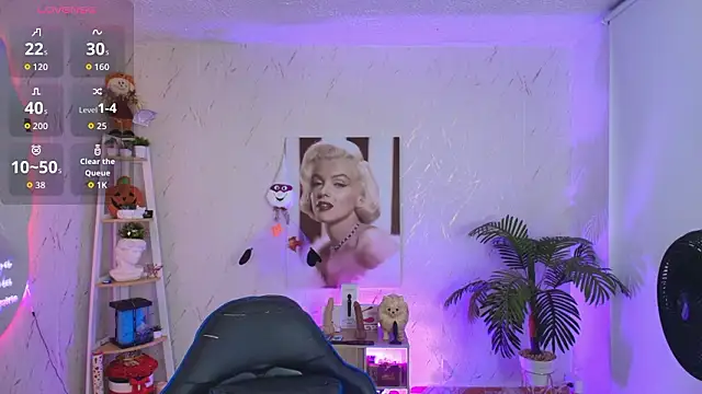 Snapshot of SALOOMEE__ chatting on March 4, 10:32 am SALOOMEE online show from March 4, 10:32 am