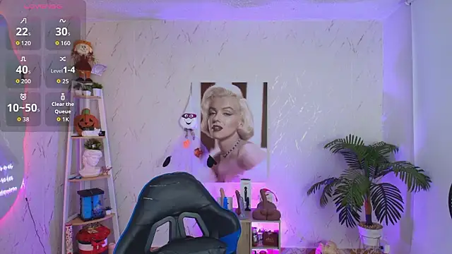 Snapshot of SALOOMEE__ chatting on March 16, 10:52 am SALOOMEE online show from March 16, 10:52 am