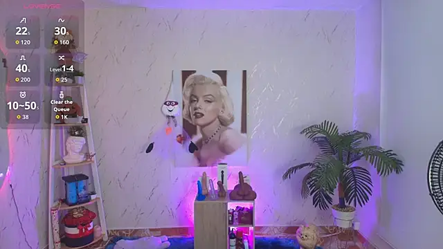 Snapshot of SALOOMEE__ chatting on March 18, 11:13 am SALOOMEE online show from March 18, 11:13 am