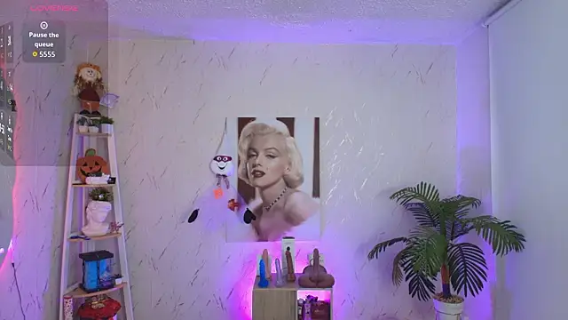 Snapshot of SALOOMEE__ chatting on March 19, 11:14 am SALOOMEE online show from March 19, 11:14 am