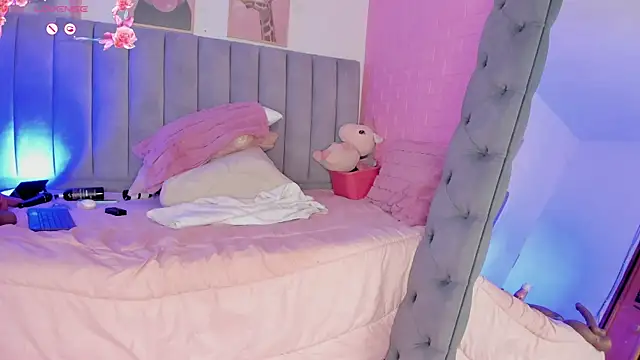 jimerestrep  online show from March 6, 11:03 am