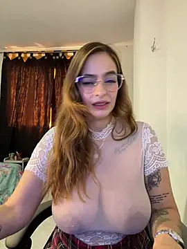 Alessandra Schmoll online show from May 28, 3:53 pm
