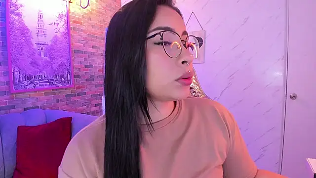 miah b online show from March 18, 3:31 am