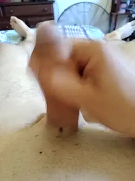 quierodarleche69 online show from January 31, 8:18 pm