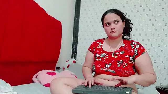 brunnette hot online show from January 18, 8:09 pm