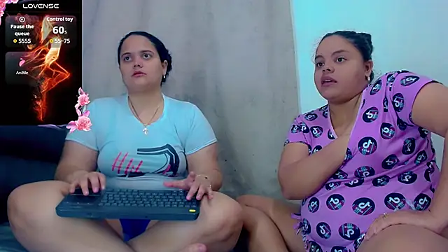 brunnette hot online show from December 17, 10:54 am