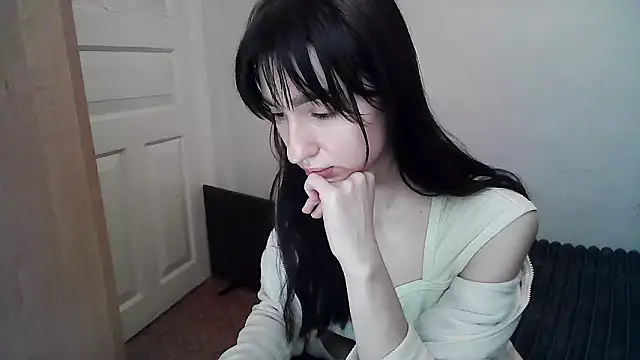 ElizaSwon online show from September 13, 3:12 pm