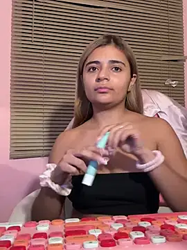 pamell col online show from January 12, 1:32 am