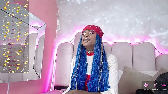 puca ebony online show from December 7, 12:35 pm